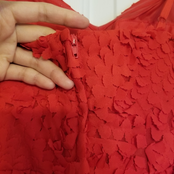 H&M Red Floral Applique Full Skirt Dress 2 - Picture 7 of 7